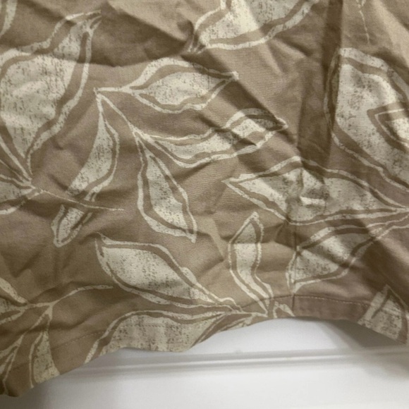 Uniqlo Khaki Leaf Print Open Collar Short Sleeve Hawaiian Shirt Men's Size XL - Picture 13 of 15